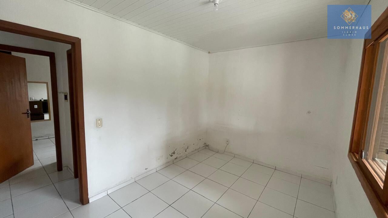 Casa à venda com 2 quartos, 360m² - Foto 12