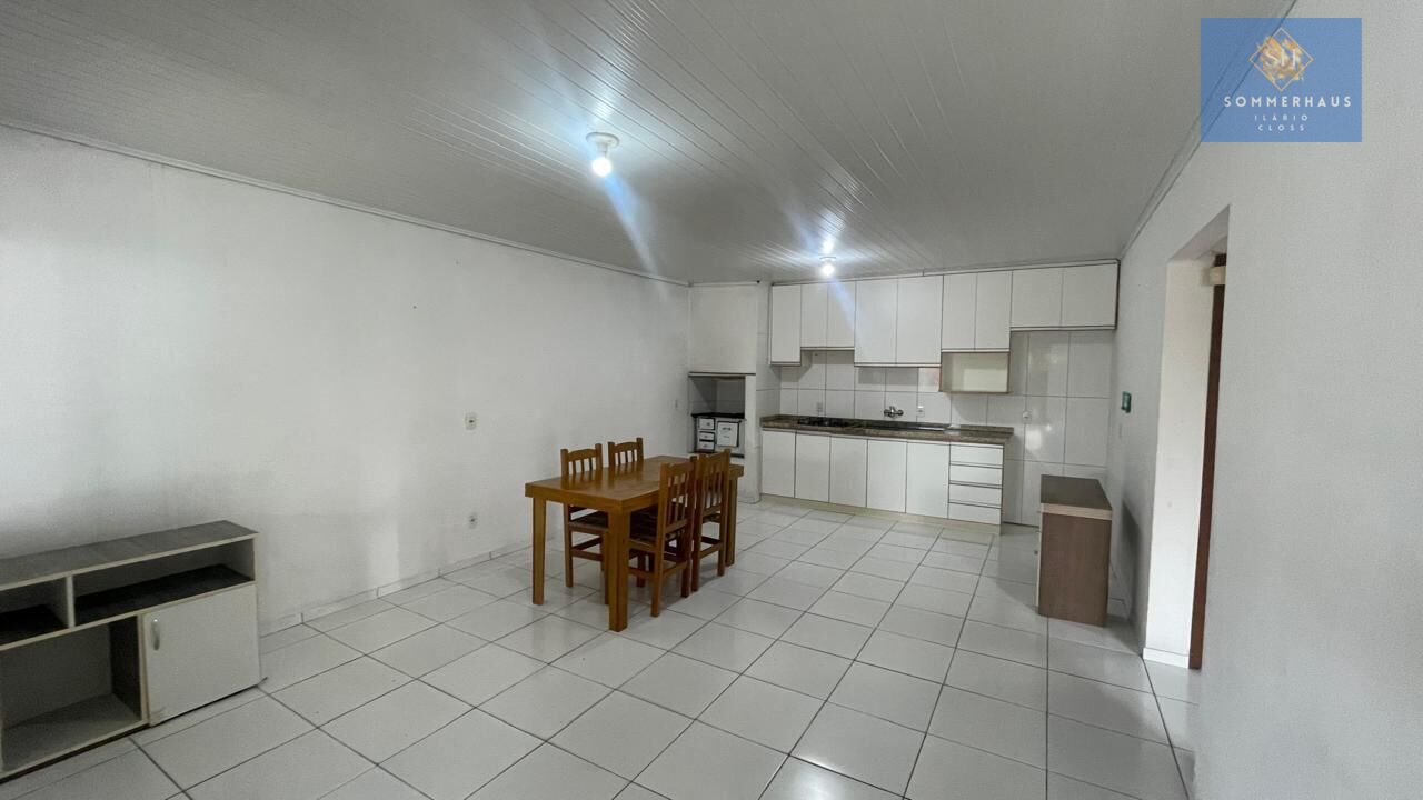 Casa à venda com 2 quartos, 360m² - Foto 10