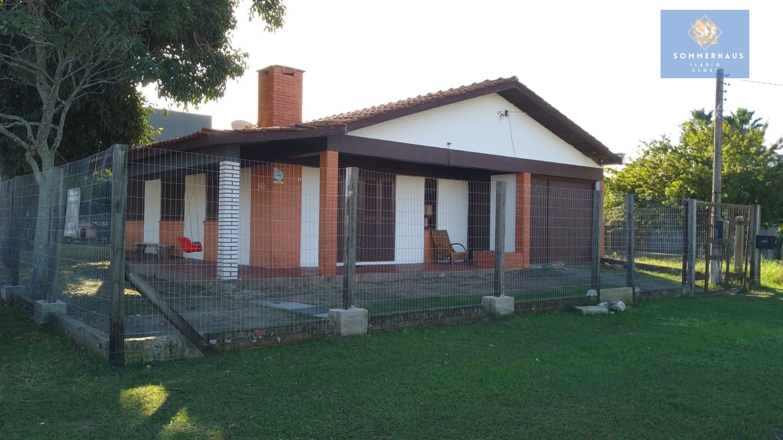 Casa à venda com 3 quartos, 130m² - Foto 2