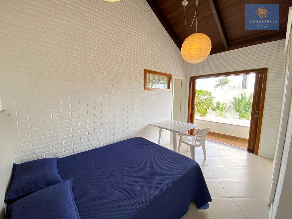 Casa à venda com 4 quartos, 300m² - Foto 18