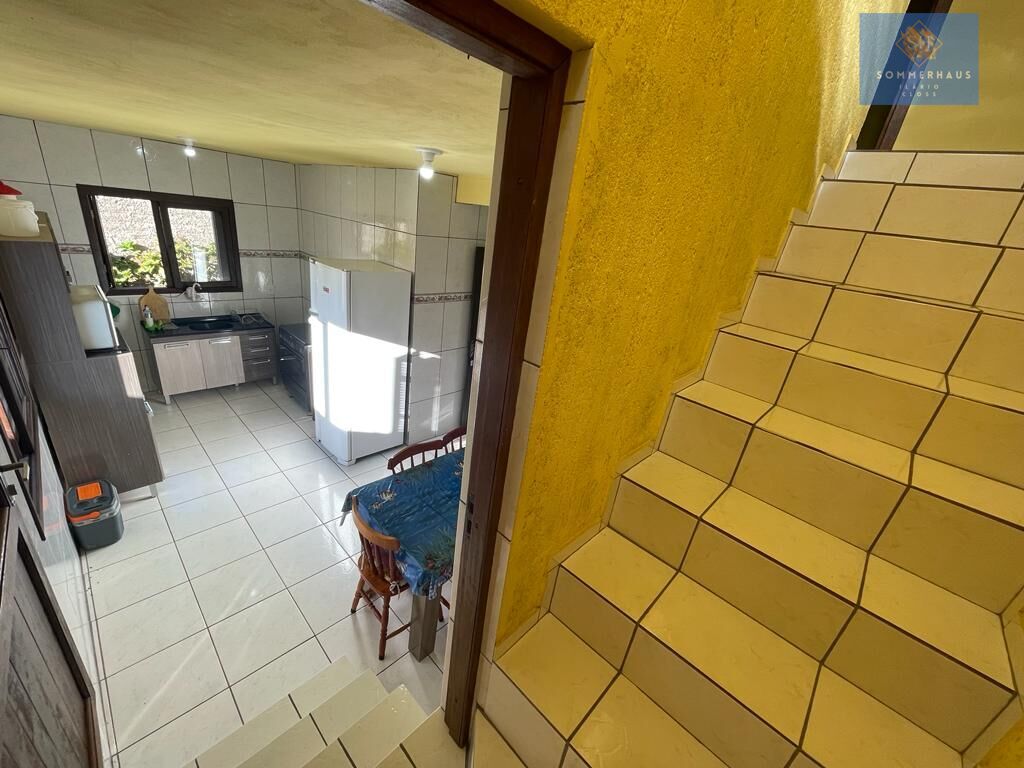 Casa à venda com 4 quartos, 250m² - Foto 9