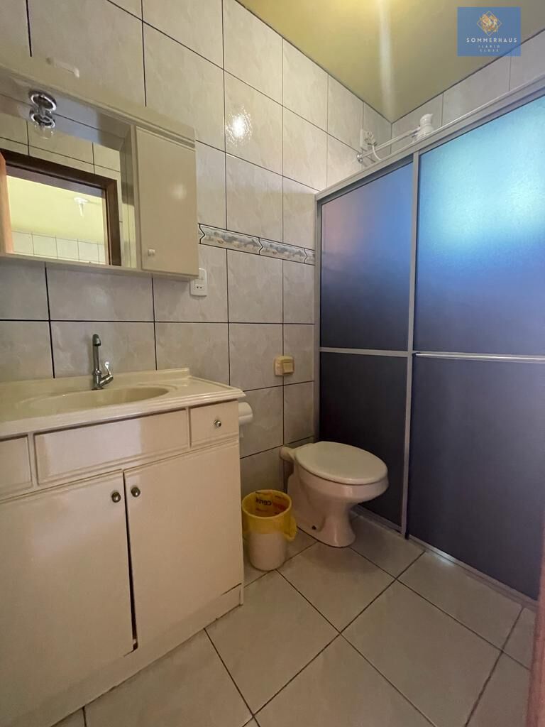 Casa à venda com 4 quartos, 250m² - Foto 16