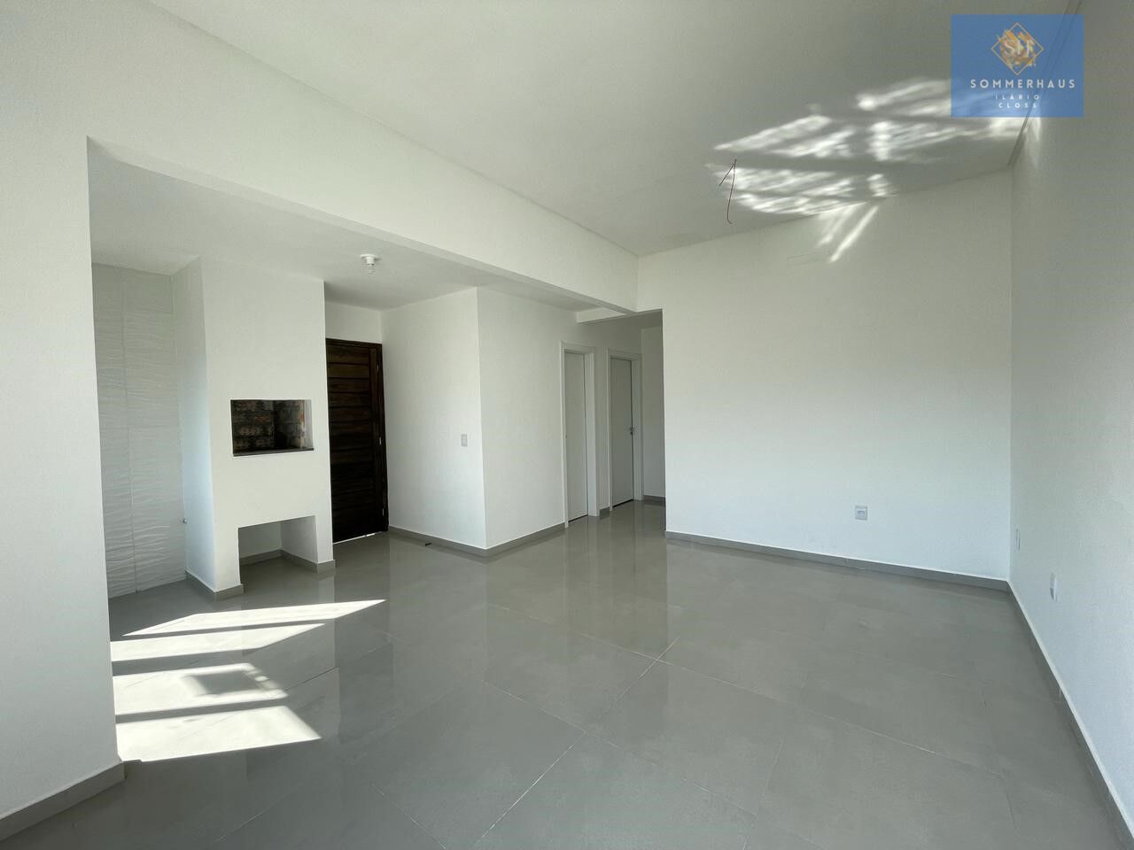 Casa à venda com 2 quartos, 64m² - Foto 11