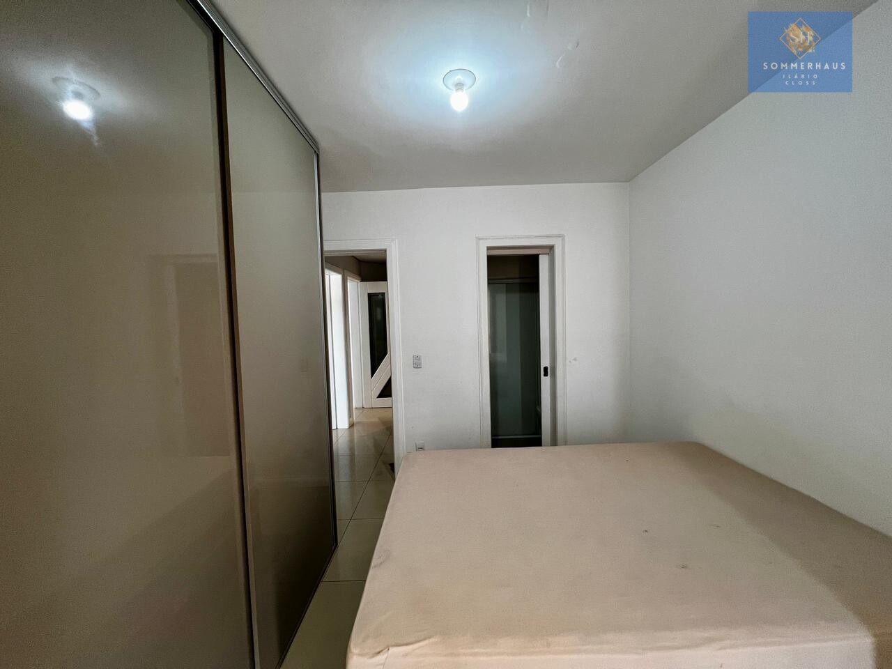 Apartamento à venda com 2 quartos, 87m² - Foto 15