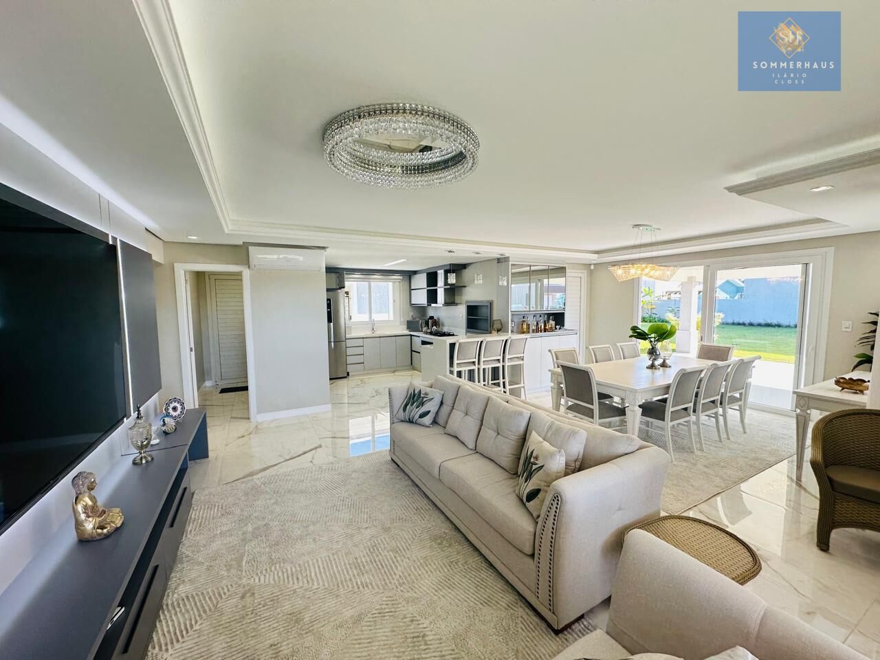 Casa à venda com 3 quartos, 246m² - Foto 15