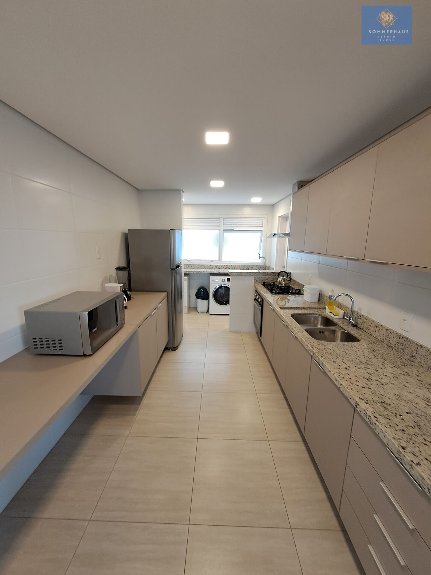 Apartamento à venda com 4 quartos, 179m² - Foto 6