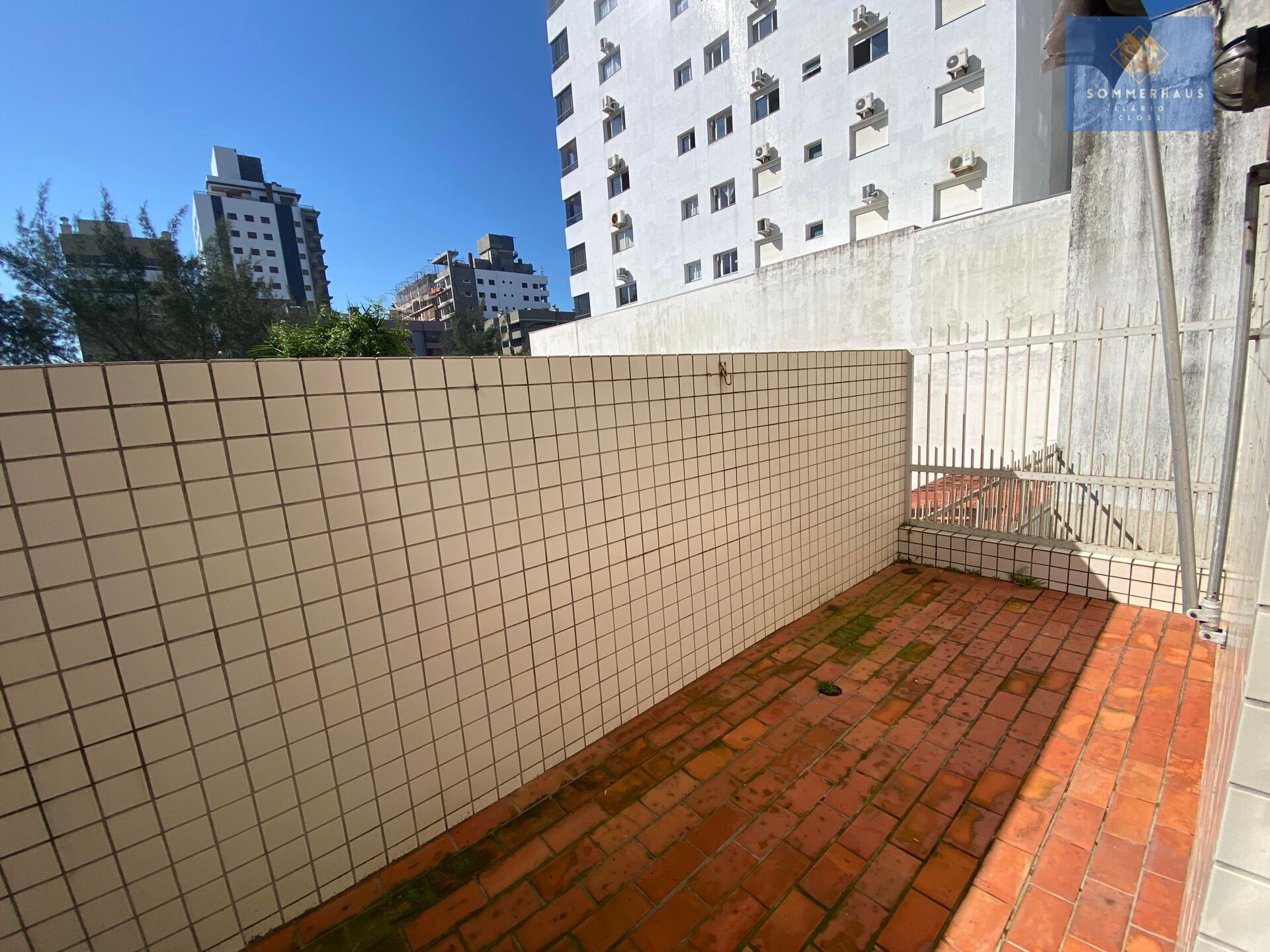 Apartamento à venda com 1 quarto, 60m² - Foto 4