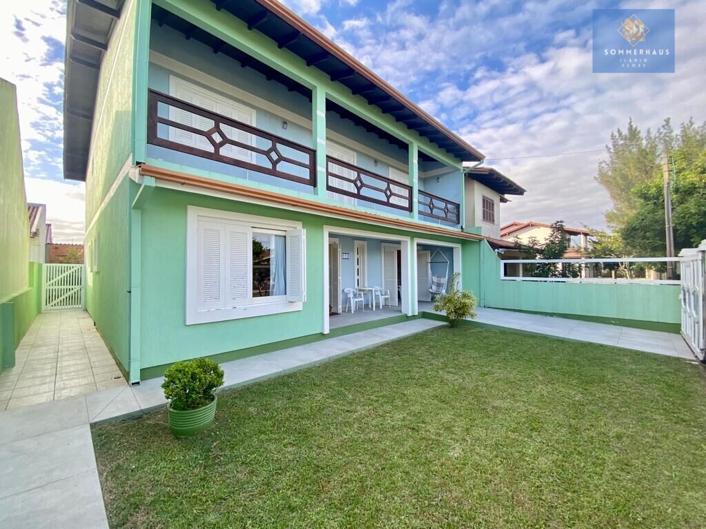 Casa à venda com 7 quartos, 250m² - Foto 2