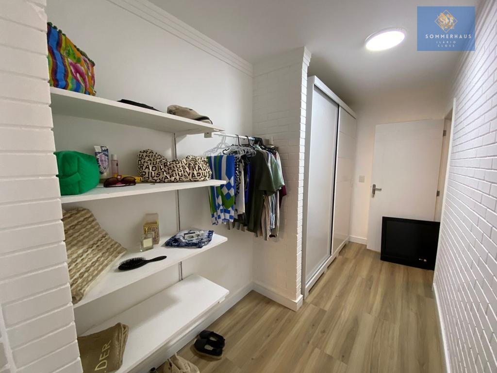 Casa à venda com 5 quartos, 240m² - Foto 10