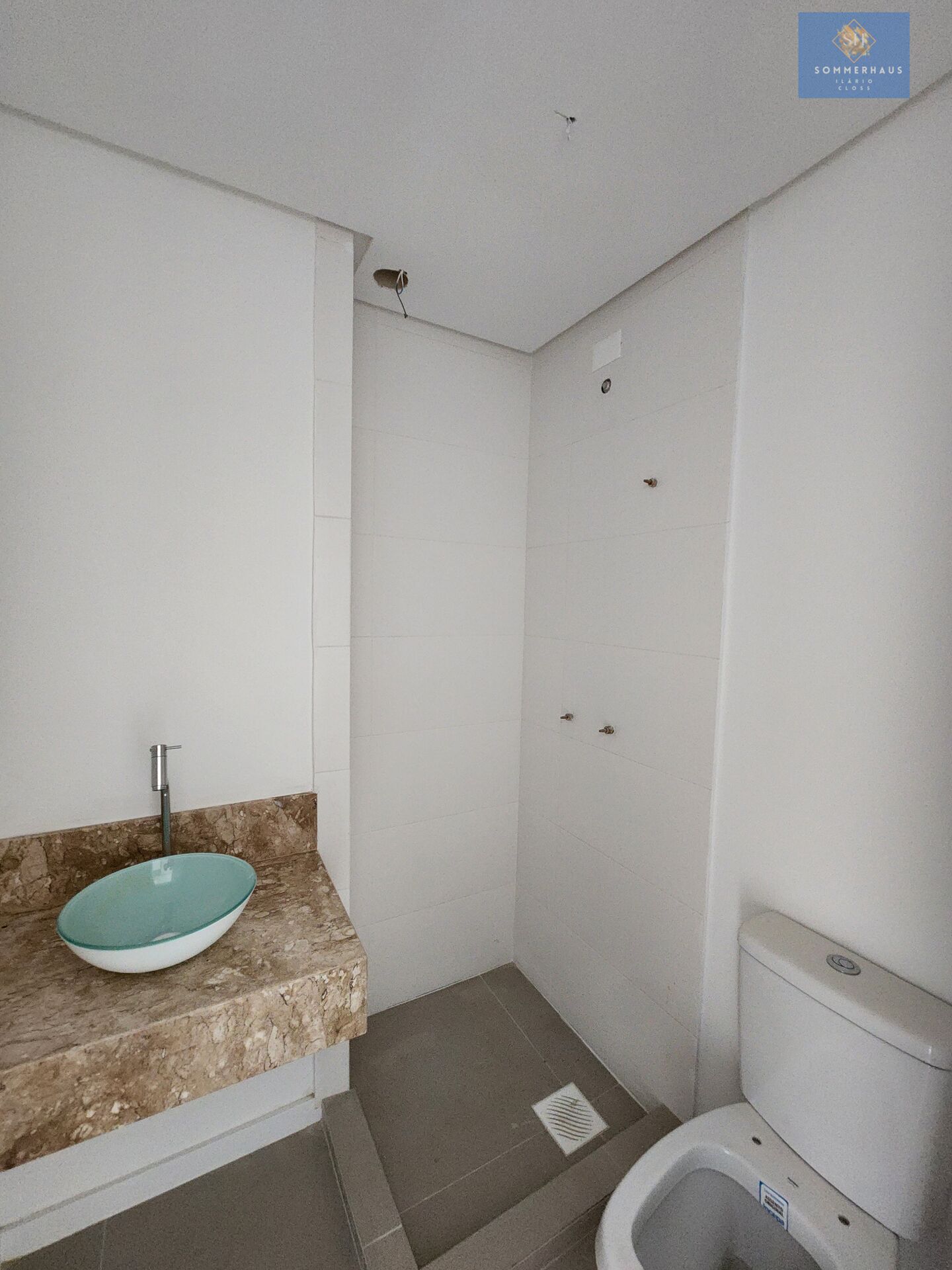 Apartamento à venda com 2 quartos, 66m² - Foto 11