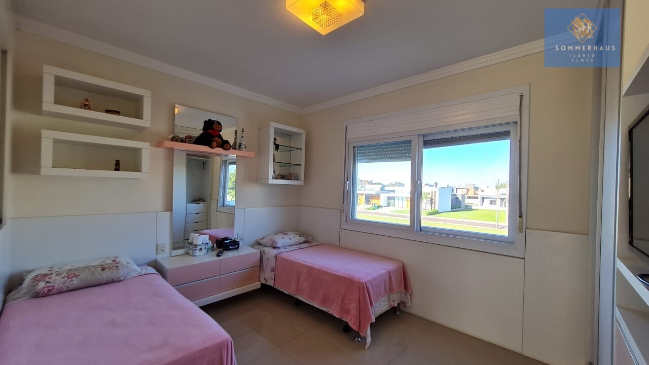 Casa de Condomínio à venda com 4 quartos, 300m² - Foto 14