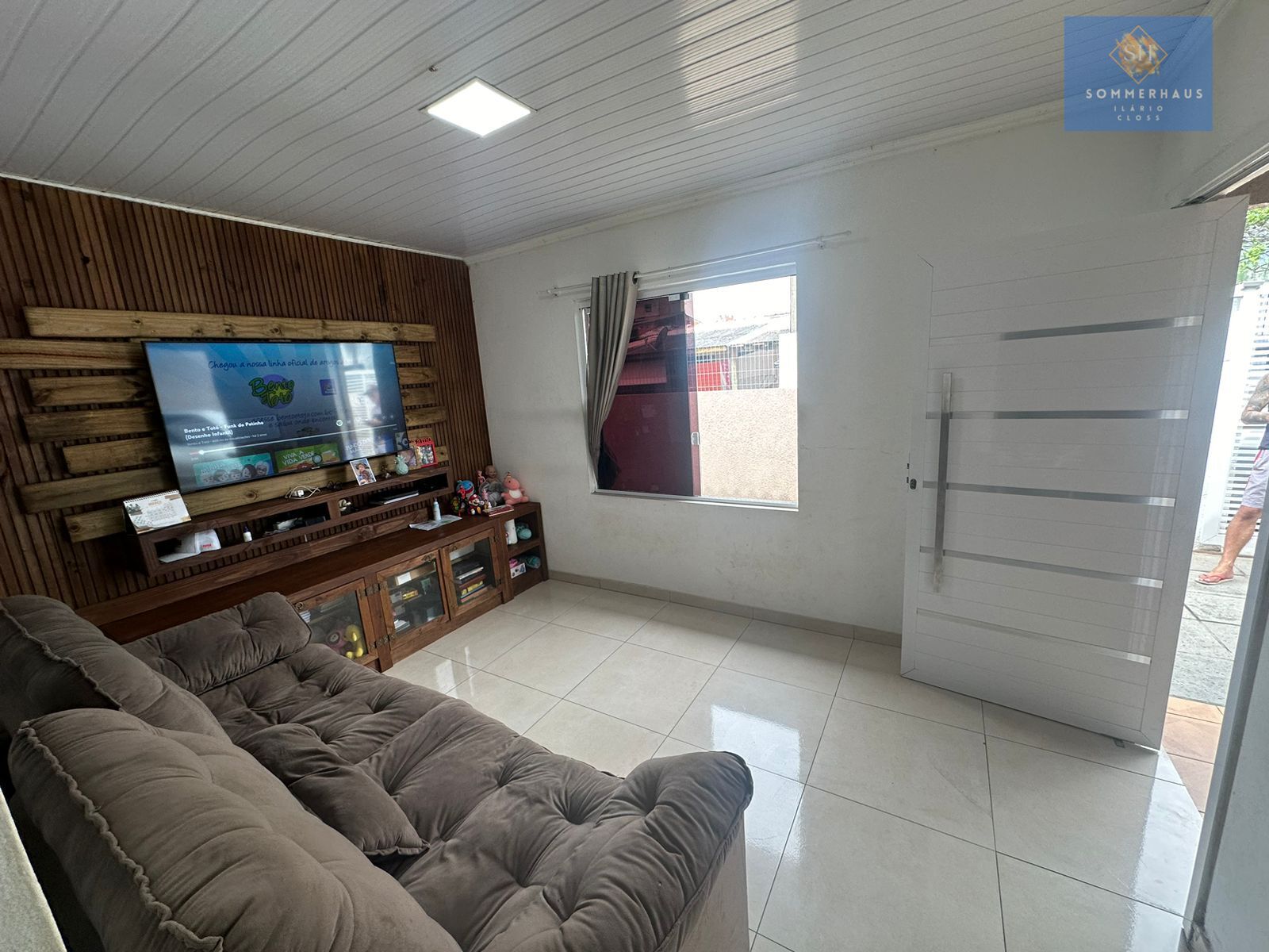 Casa à venda com 3 quartos, 88m² - Foto 5