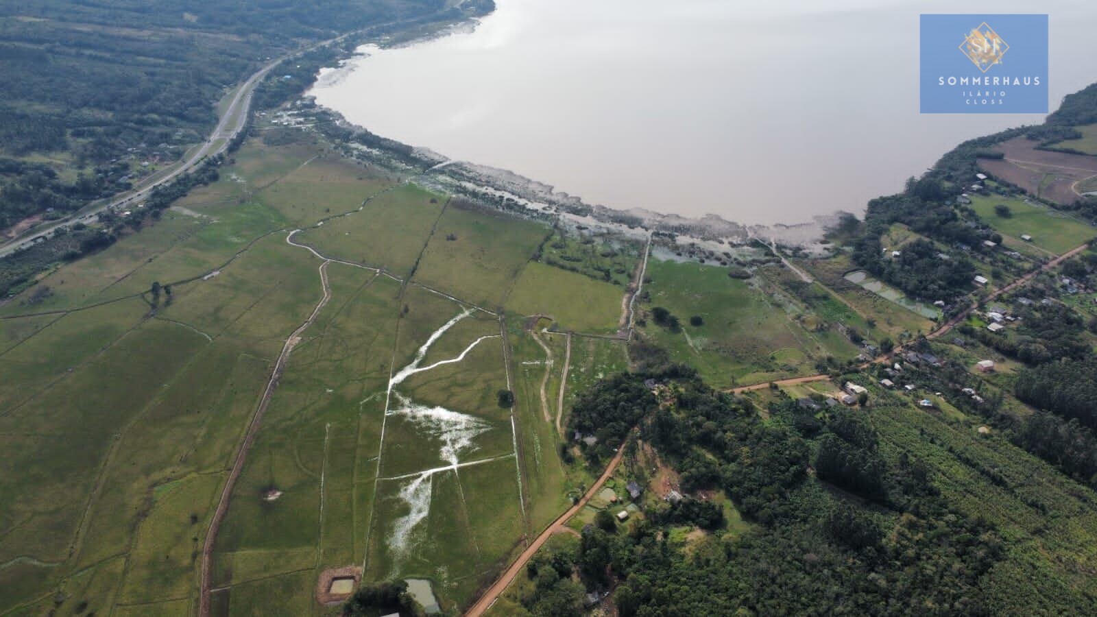 Fazenda à venda, 64000m² - Foto 1