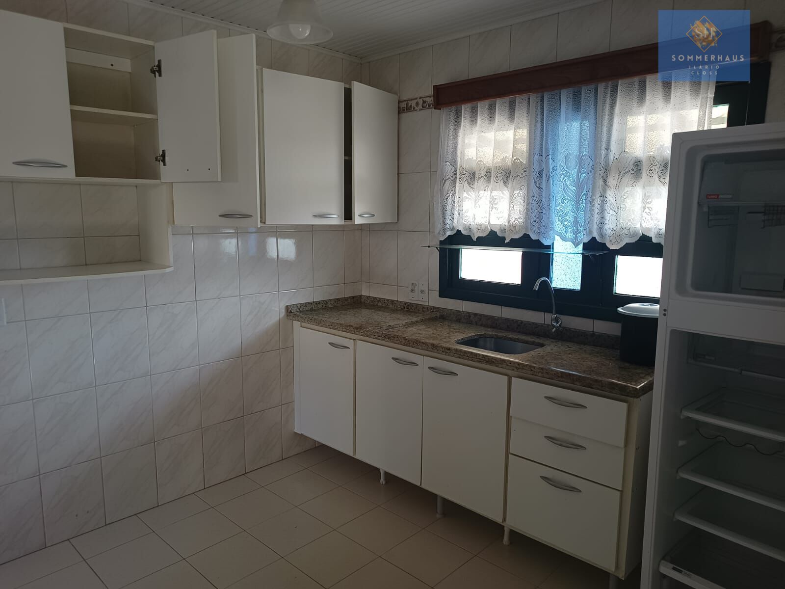 Casa à venda com 4 quartos, 364m² - Foto 11