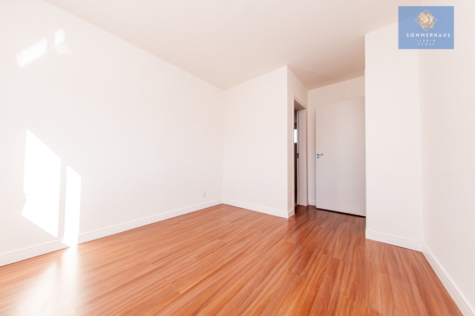 Apartamento à venda com 2 quartos, 67m² - Foto 8