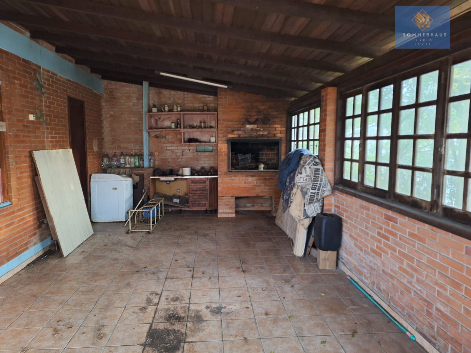 Casa à venda com 3 quartos, 200m² - Foto 3