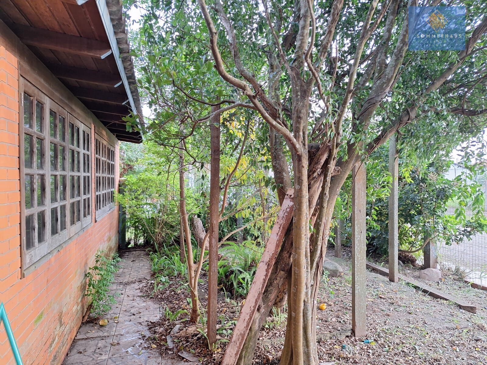 Casa à venda com 3 quartos, 200m² - Foto 9