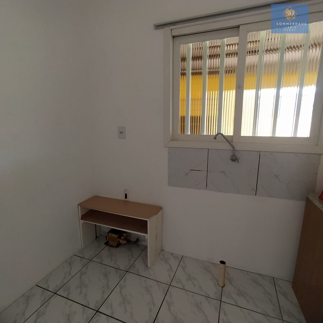 Casa à venda com 2 quartos, 300m² - Foto 10