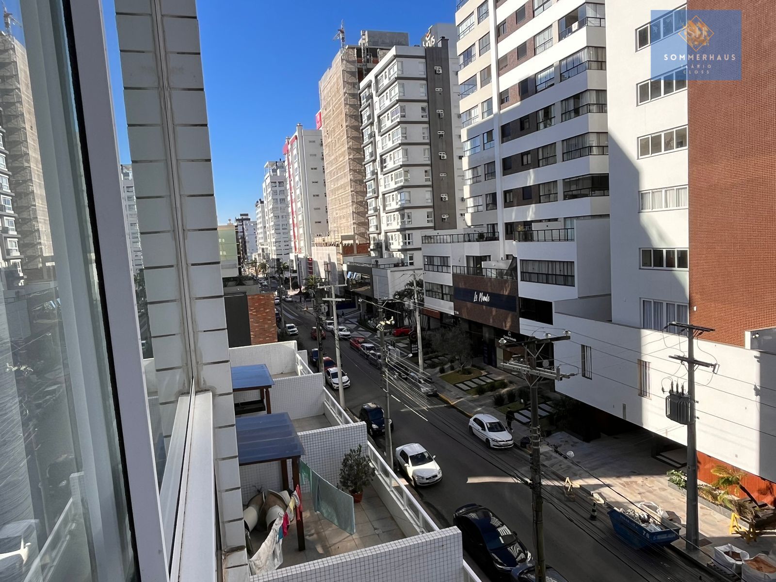 Apartamento à venda com 3 quartos, 166m² - Foto 4