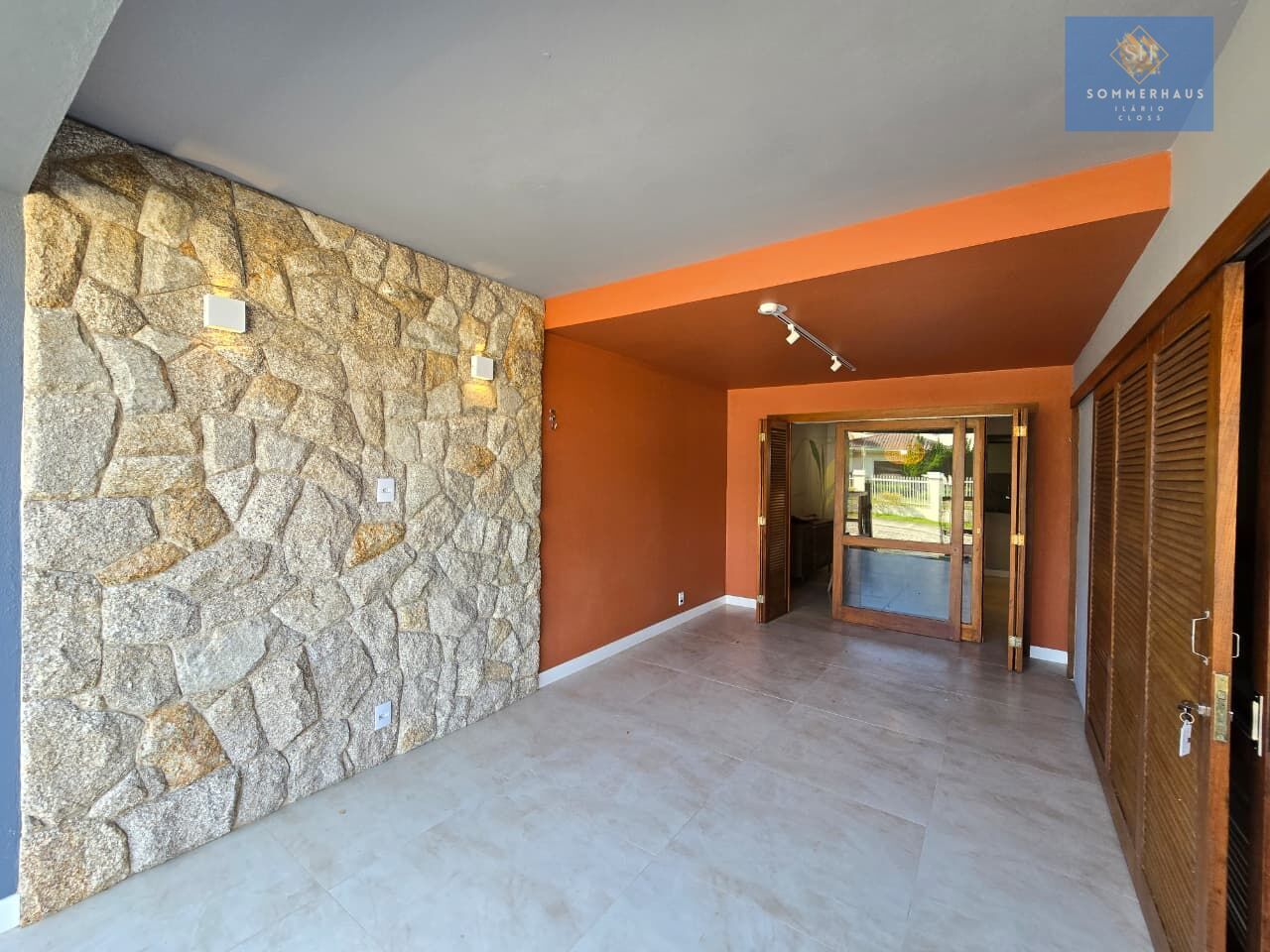 Casa, 3 quartos, 192 m² - Foto 2