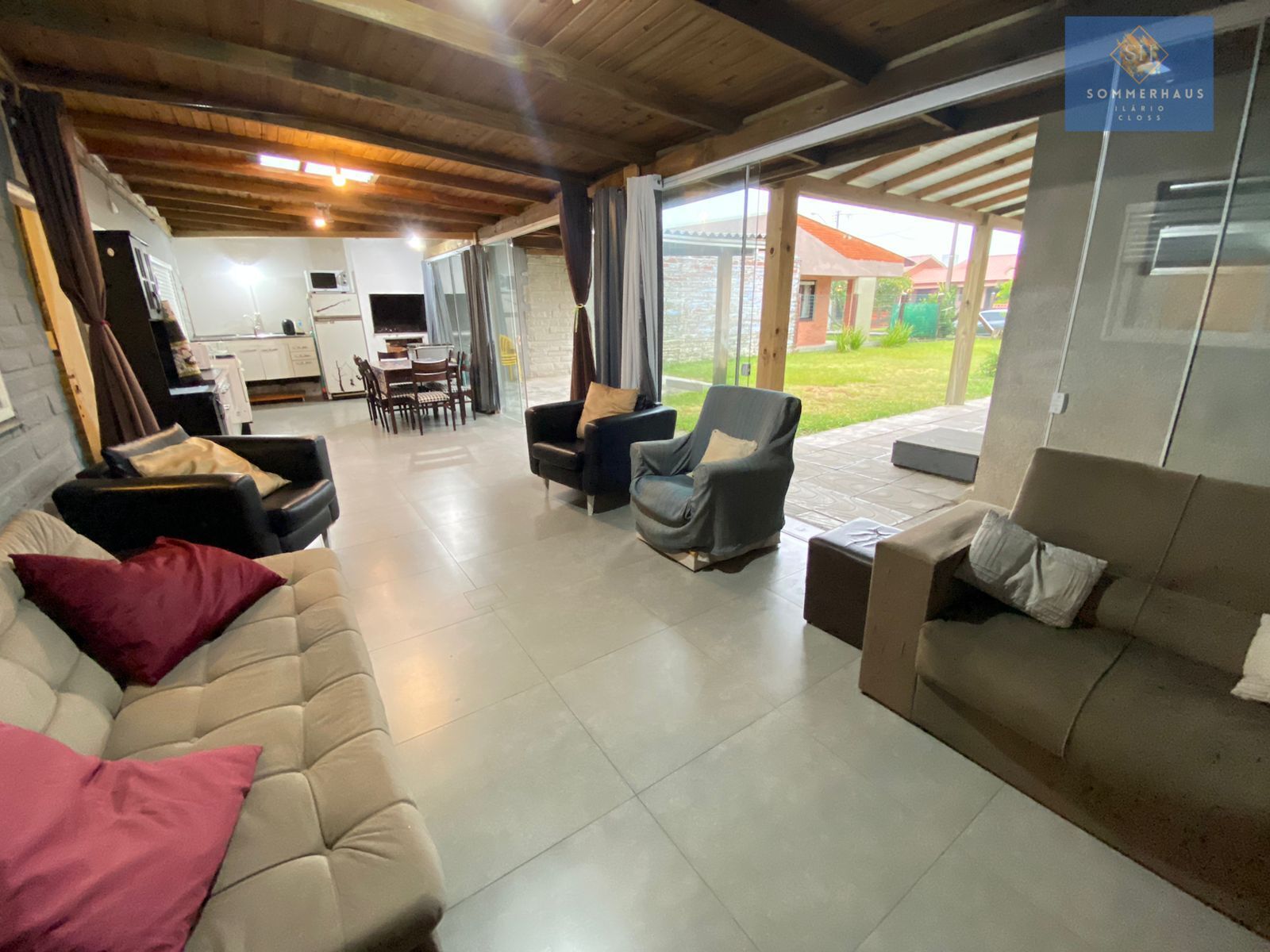 Casa à venda com 2 quartos, 360m² - Foto 8