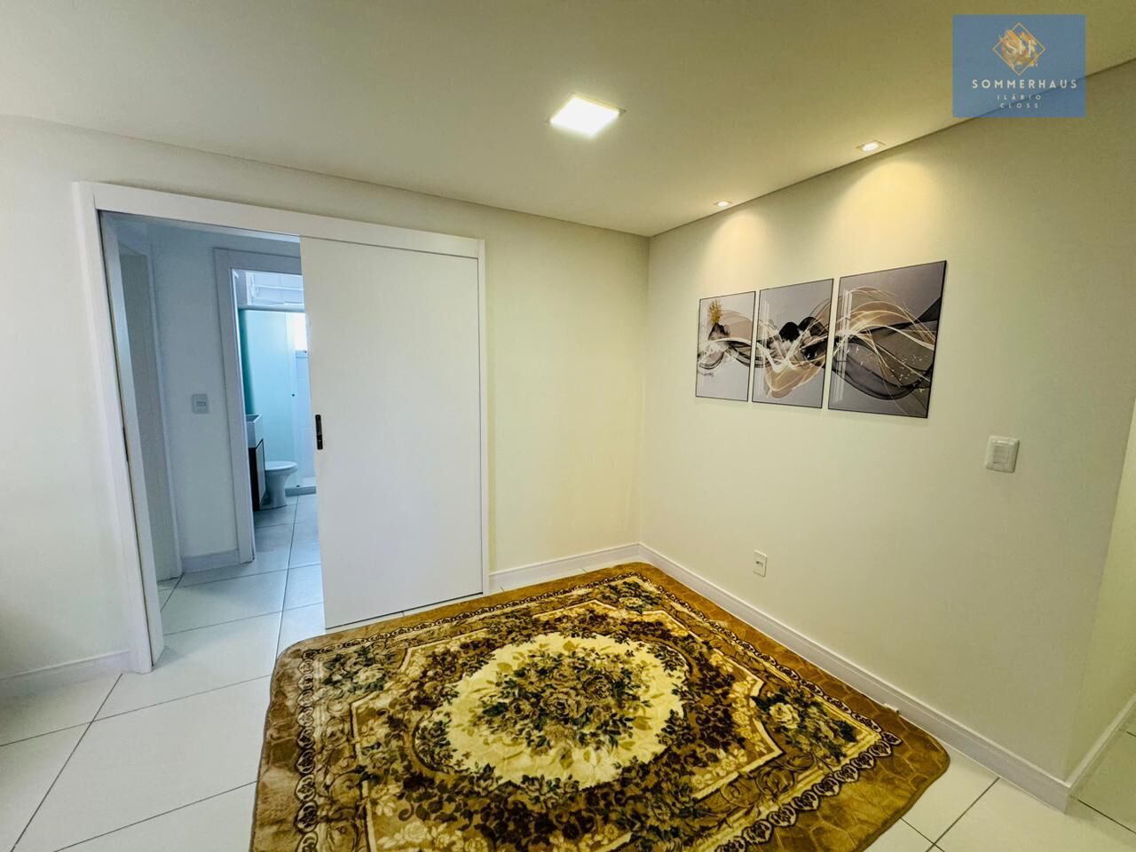 Apartamento à venda com 2 quartos, 80m² - Foto 3