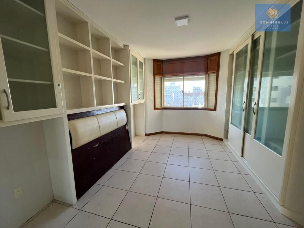 Apartamento à venda com 3 quartos - Foto 7