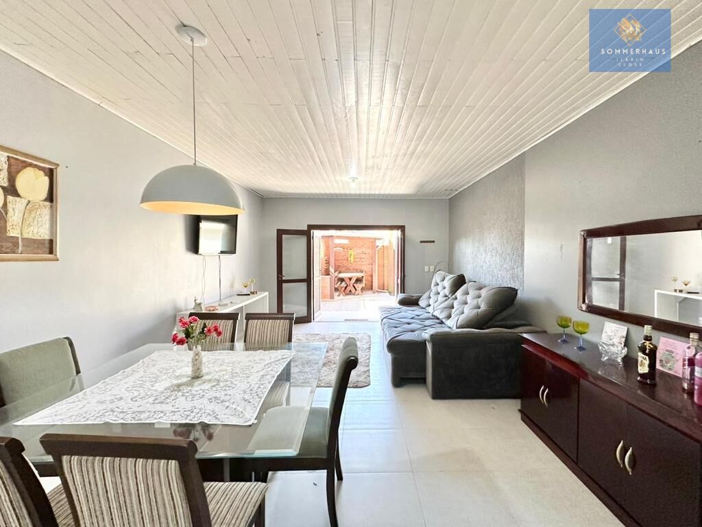 Casa à venda com 2 quartos, 97m² - Foto 9