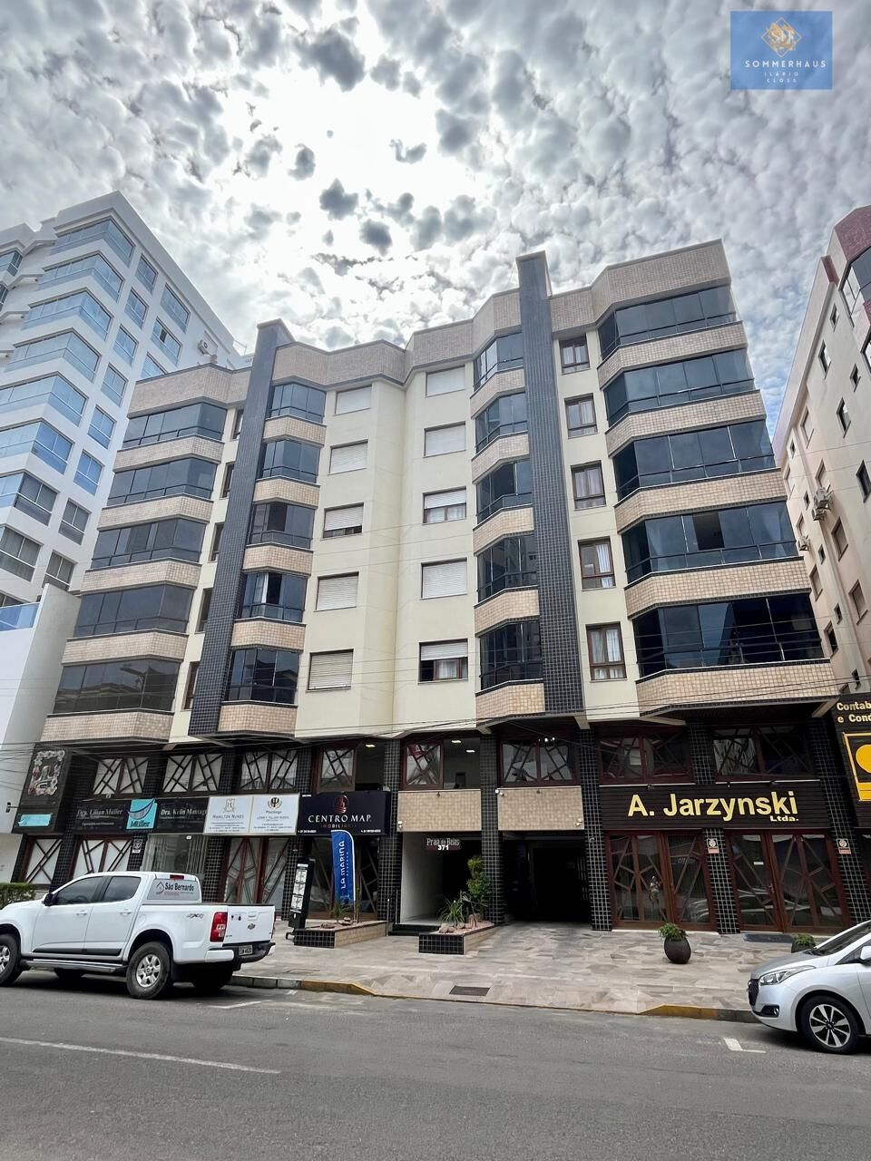 Apartamento, 1 quarto, 50 m² - Foto 1