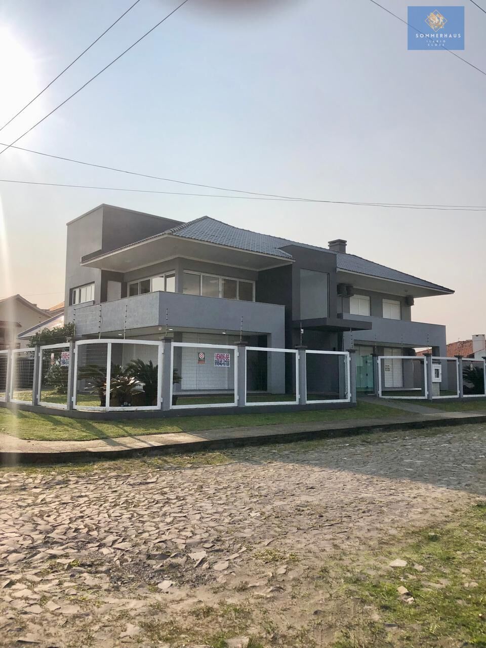 Sobrado à venda com 4 quartos, 560m² - Foto 1