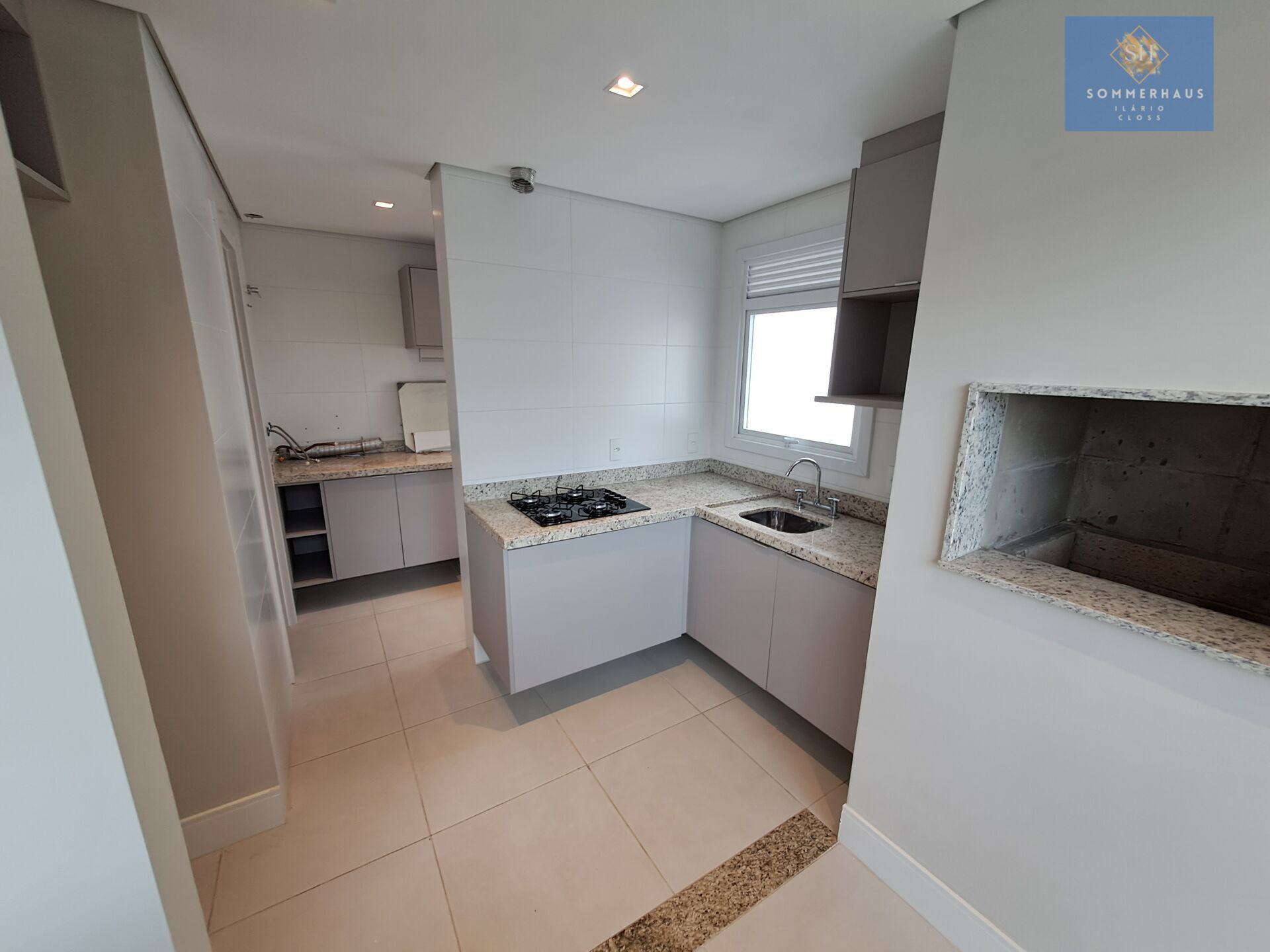 Apartamento à venda com 3 quartos, 165m² - Foto 5