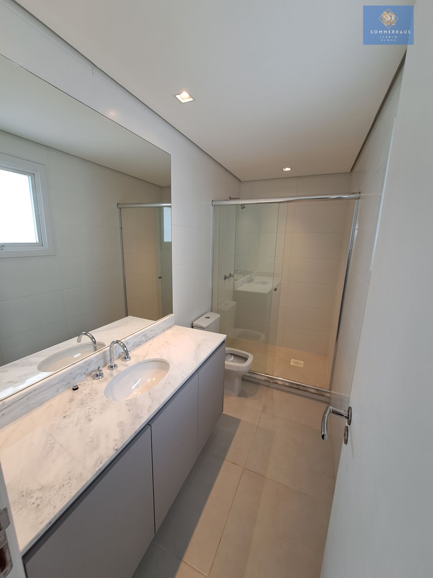 Apartamento à venda com 3 quartos, 165m² - Foto 13