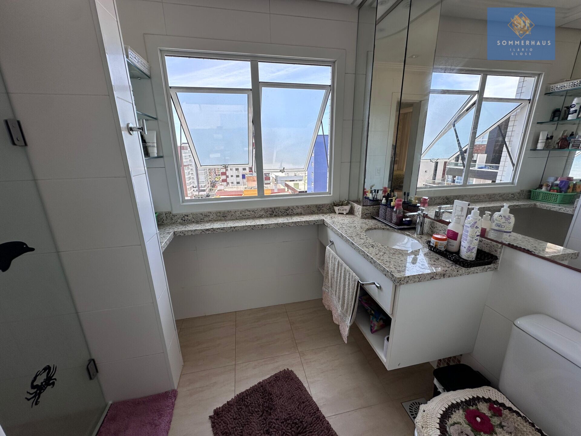 Apartamento à venda com 3 quartos, 197m² - Foto 30