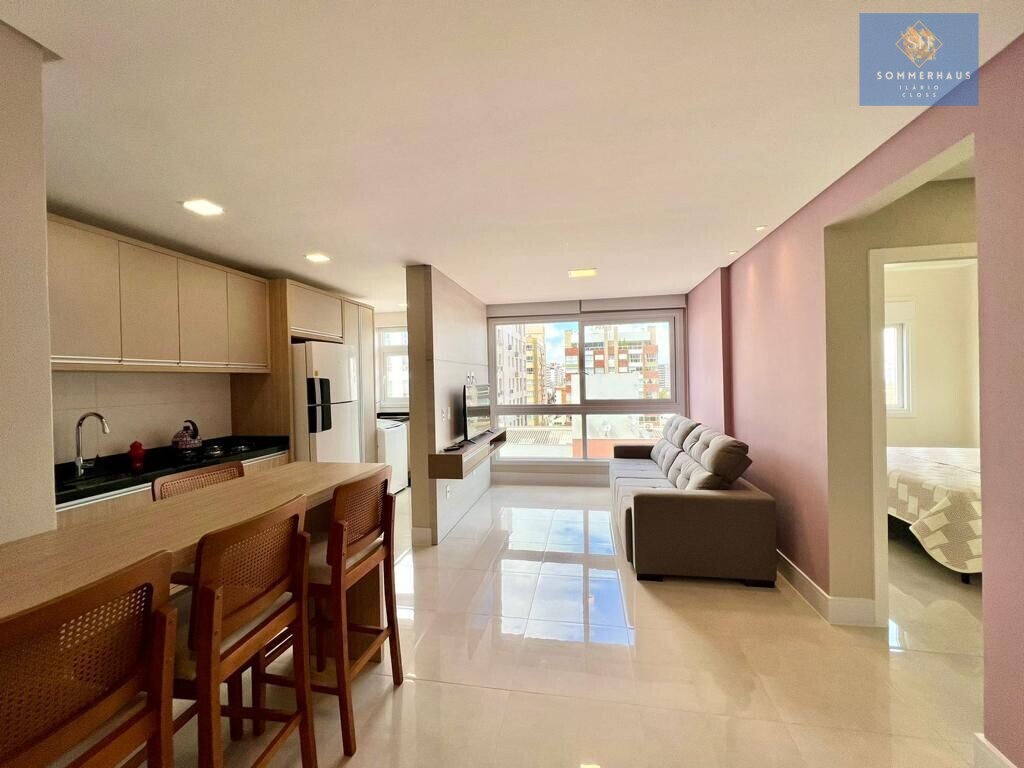 Apartamento à venda com 2 quartos, 71m² - Foto 1