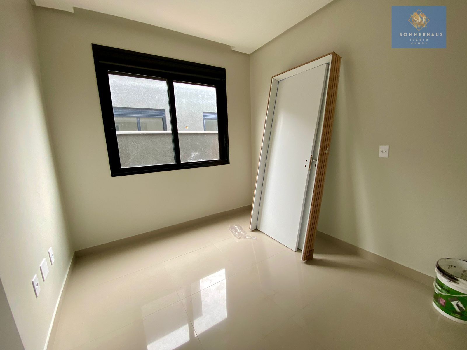 Casa à venda com 3 quartos, 88m² - Foto 13