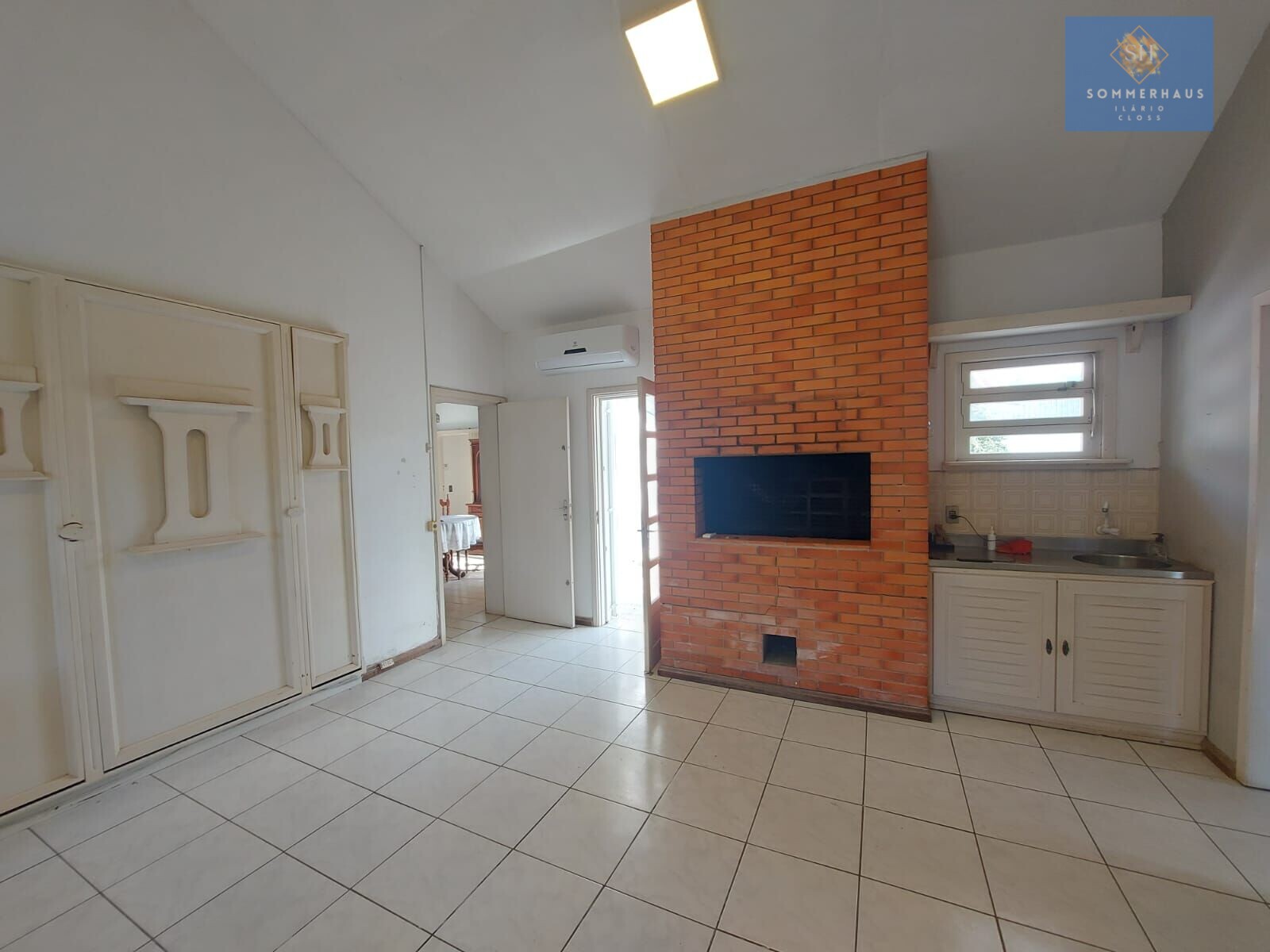 Casa à venda com 5 quartos, 254m² - Foto 10