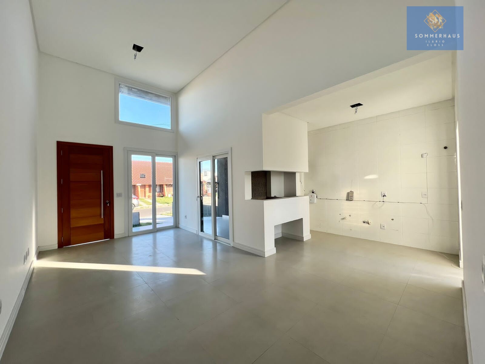 Casa à venda com 3 quartos, 86m² - Foto 4