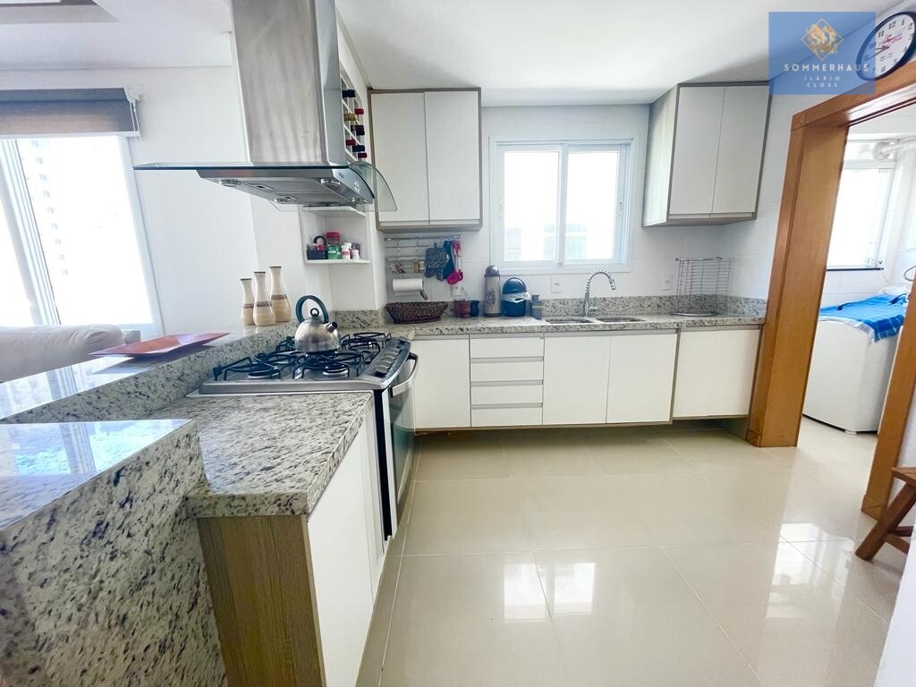 Apartamento à venda com 3 quartos, 160m² - Foto 17