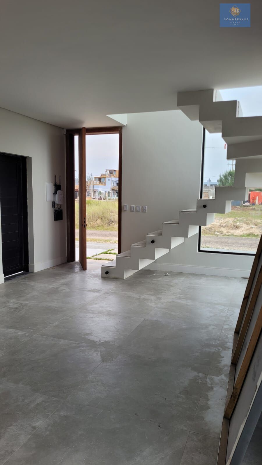 Casa à venda com 3 quartos, 115m² - Foto 4