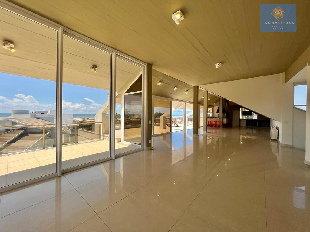 Casa à venda com 7 quartos, 1180m² - Foto 12