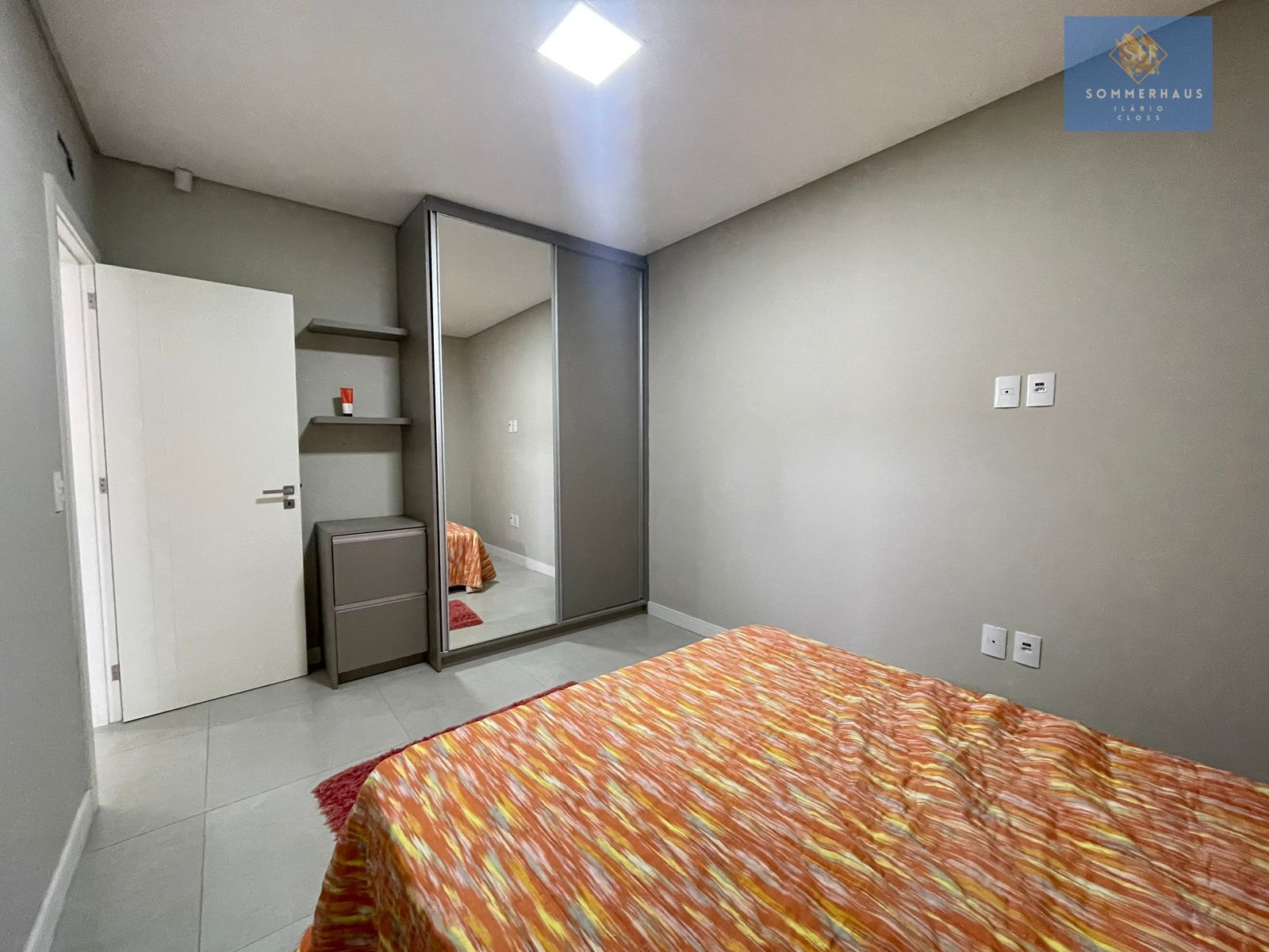 Casa à venda com 4 quartos, 156m² - Foto 12