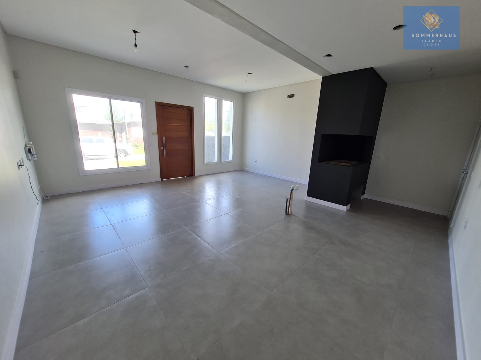 Casa à venda com 2 quartos, 90m² - Foto 3