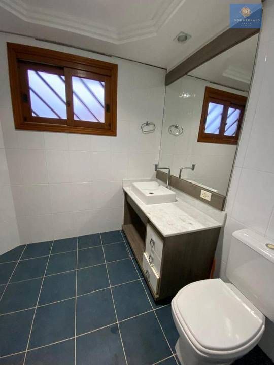 Casa de Condomínio à venda com 4 quartos, 210m² - Foto 10