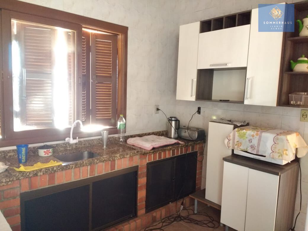 Casa à venda com 3 quartos, 105m² - Foto 12