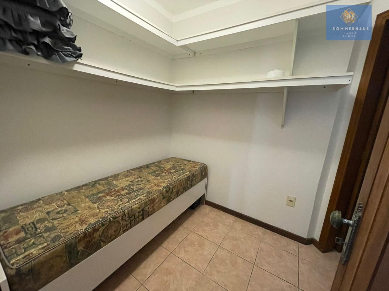 Apartamento à venda com 3 quartos, 143m² - Foto 30