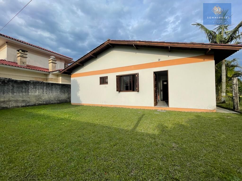 Casa à venda com 3 quartos, 120m² - Foto 4