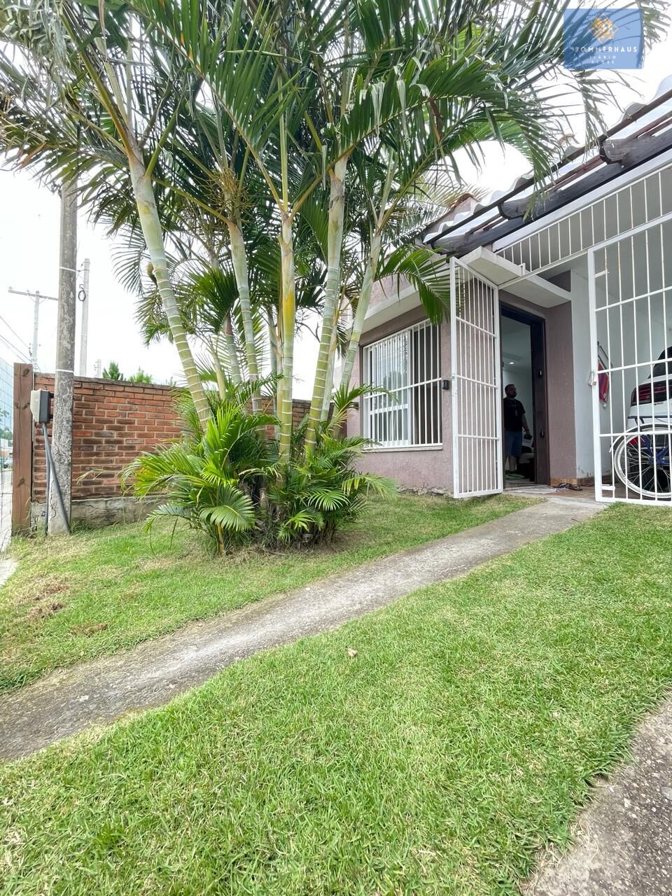 Casa à venda com 2 quartos, 75m² - Foto 2