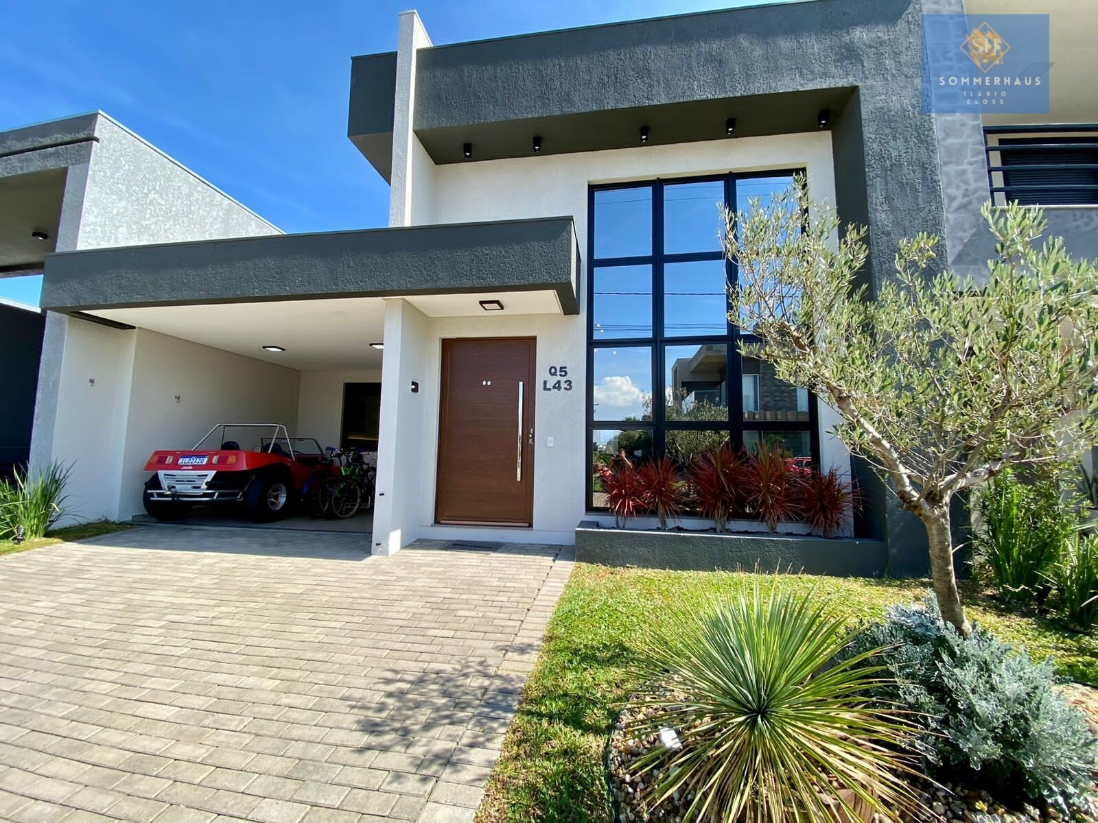 Casa de Condomínio à venda com 3 quartos, 150m² - Foto 2