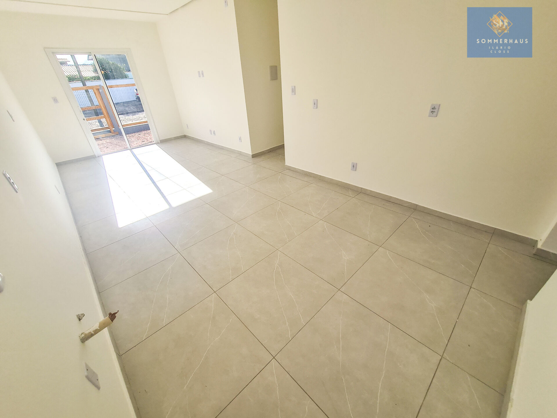 Casa à venda com 3 quartos, 360m² - Foto 7