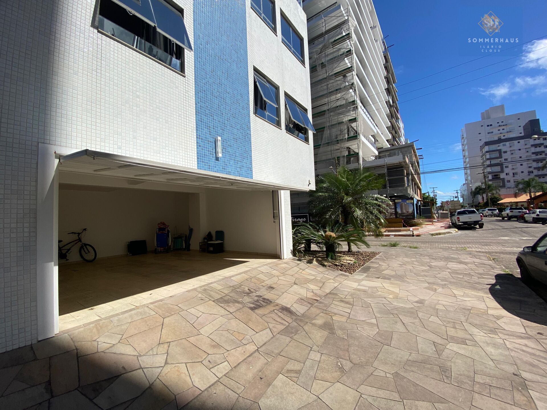 Apartamento à venda com 3 quartos, 241m² - Foto 34